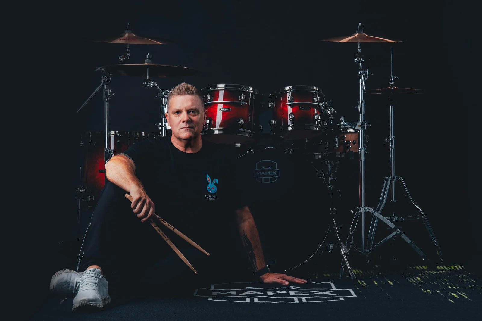 Craig Blundell performing behind a Saturn Evolution Special Edition drum kit